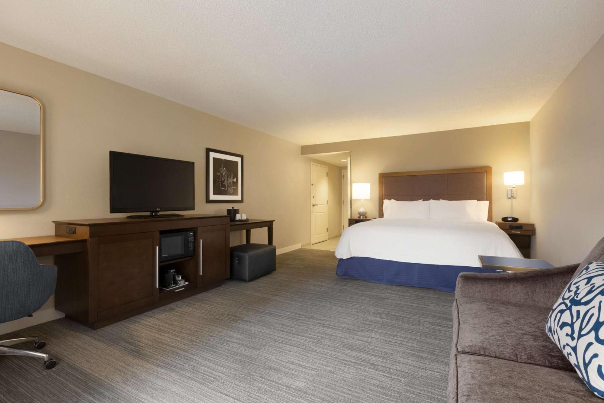 Hampton Inn & Suites Nashville-Downtown Экстерьер фото