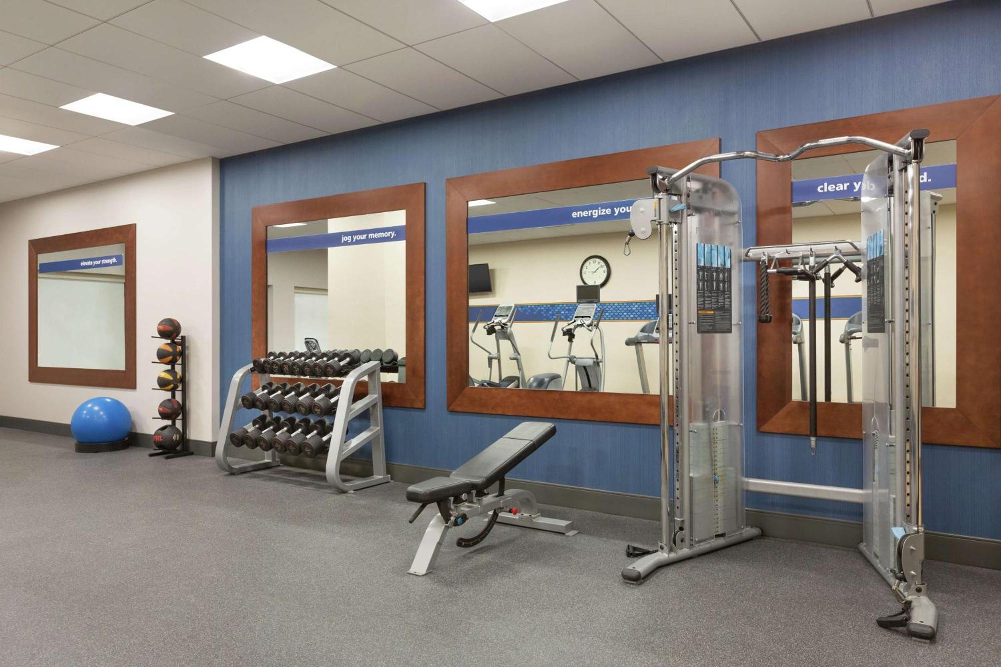 Hampton Inn & Suites Nashville-Downtown Экстерьер фото